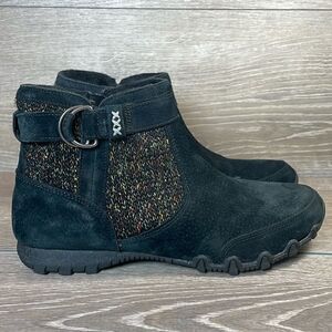 Skechers Bikers Lite High Grade Women’s Sz 9 Black Suede Knit Ankle Boots